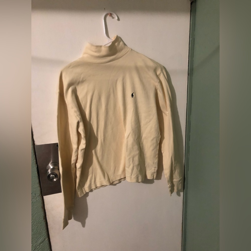 Pastel yellow Ralph Lauren turtleneck size lg